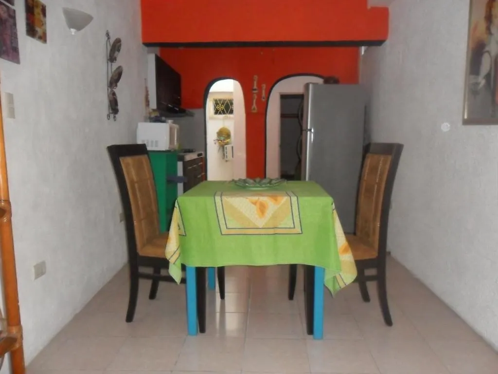 Casa Chalia Daire Mérida